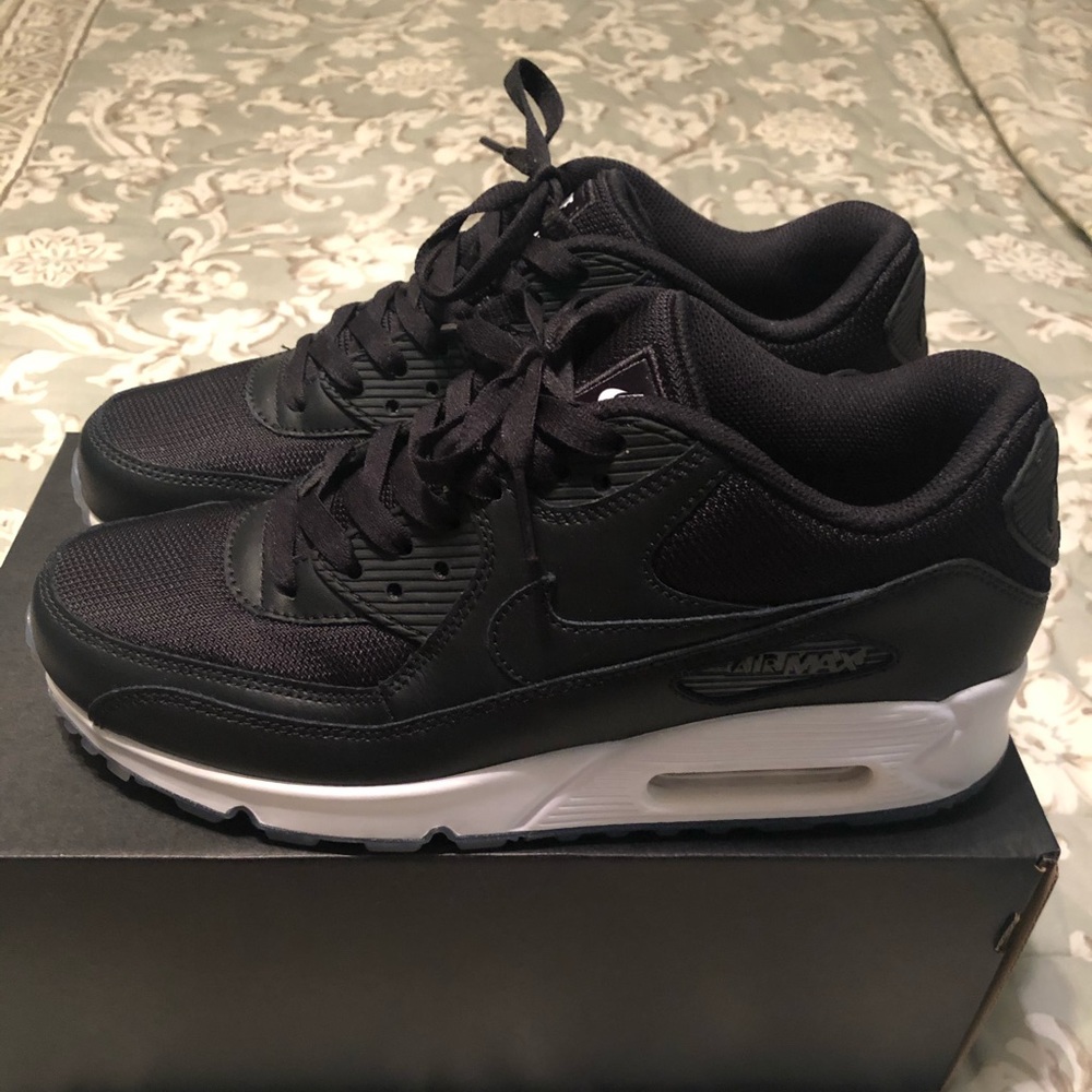 Nike Air Max 90 ID